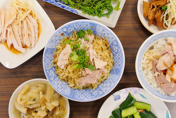 台中 ?味轩火鸡肉饭。(图/橘子狗提供)