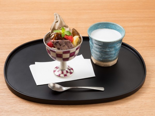 ▲日本“焙茶”旋风来袭!便利商店人气甜点商品整理。(图/MATCHA提供)
