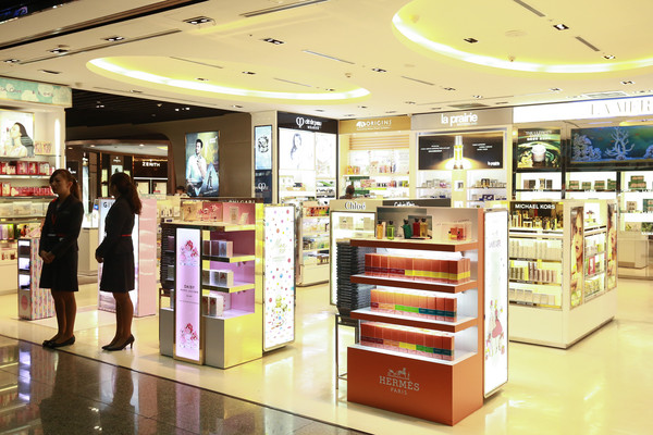 ▲%?机场,购物,免税商店,陆客（图／记者周宸亘摄）