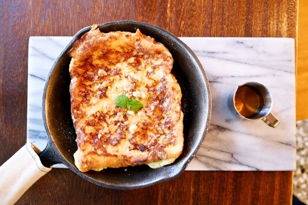 �����ԣ�ʳ�� Enchanted caf&eacute;����ͼ��Sean�ṩ��