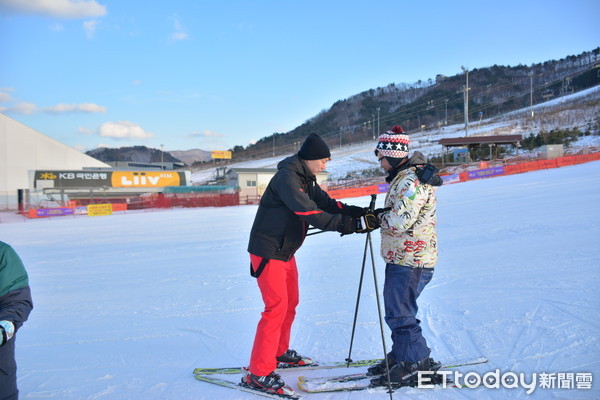 ▲%己??018平昌冬奥滑雪赛场InterContinental Alpensia Pyeongchang Resort阿尔帕西亚洲际度假酒店的初阶练习场。(图/记者李姿仪摄)