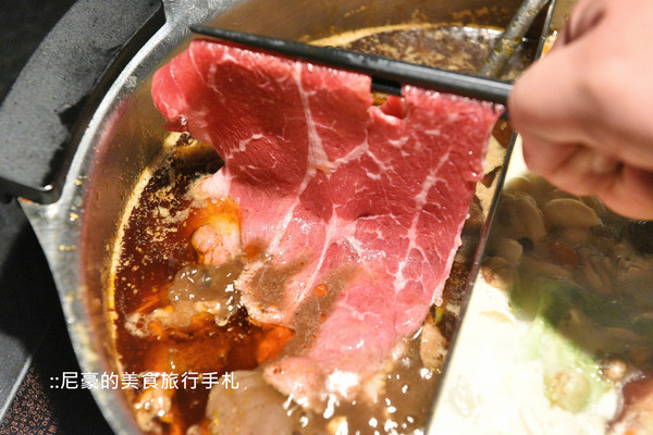 ▲台北市信义区辛殿麻辣锅。(图/尼豪提供)