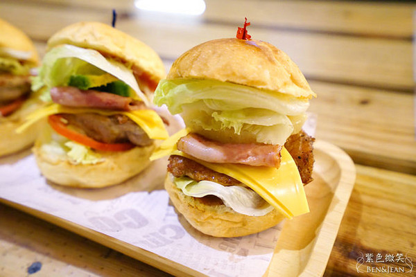 ▲宜兰J.J burgers 美式汉堡。(图/紫色微笑提供)
