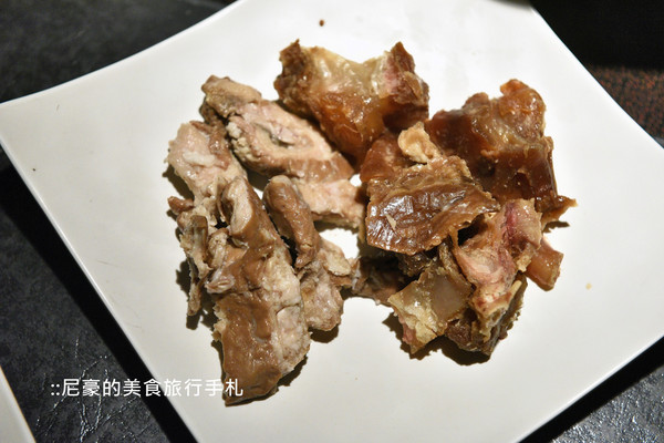 ▲台北市信义区辛殿麻辣锅。(图/尼豪提供)