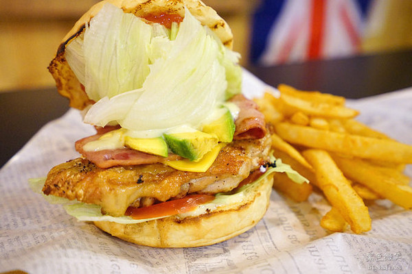 ▲宜兰J.J burgers 美式汉堡。(图/紫色微笑提供)