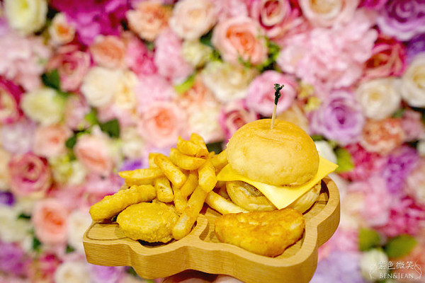 ▲宜兰J.J burgers 美式汉堡。(图/紫色微笑提供)