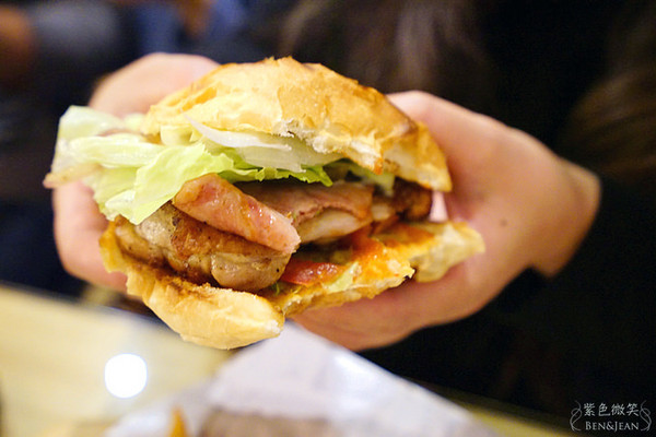 ▲宜兰J.J burgers 美式汉堡。(图/紫色微笑提供)