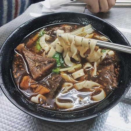 ▲台南市鸿源金好吃牛肉面。（图／IG@bc.824提供，请勿任意翻摄以免侵权）