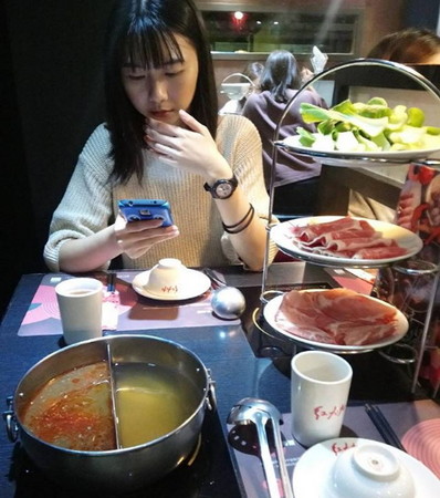 ▲红九九个人麻辣锅。(图/网友uriel_happy、alice_ssxo提供,请勿随意翻拍,以免侵权)