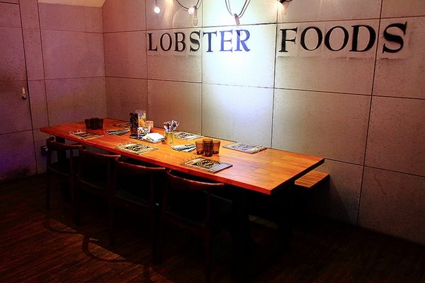 台北市 龙波斯特 龙虾三明治 / 龙虾堡 -南京龙江店 Lobster.foods。(图/Upssmile萍子提供)