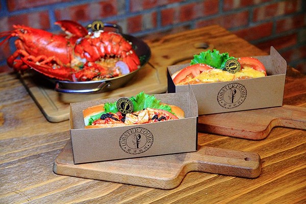 台北市 龙波斯特 龙虾三明治 / 龙虾堡 -南京龙江店 Lobster.foods。(图/Upssmile萍子提供)