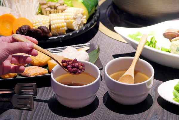 ▲台中悦上引锅物料理。（图／橘子狗爱吃糖提供）