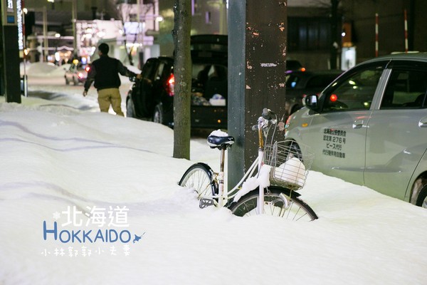 ▲冬天下雪北海道的不开车自由行。(图/小林&郭郭的小夫妻生活提供)