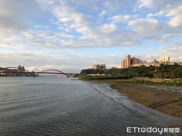 ▲关渡,大河之恋皇后号,游轮,北台湾旅游。(图/记者陈涵茵摄)