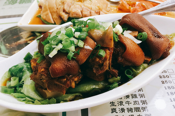 ▲台中品嘉茶餐厅。(图/飞天璇提供)
