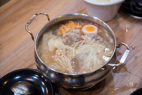 ▲满山香港式咖喱火锅。(图/食瘾,拾影提供)