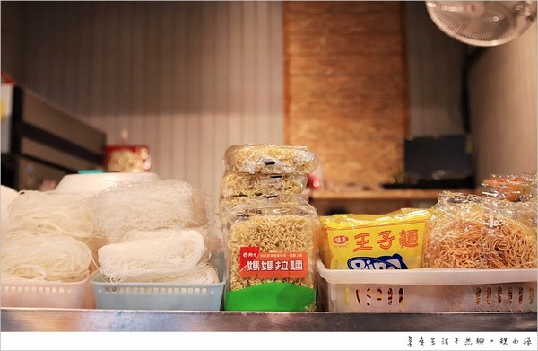 ▲台中逢甲夜市你家我家卤味。(图/规小孙提供)