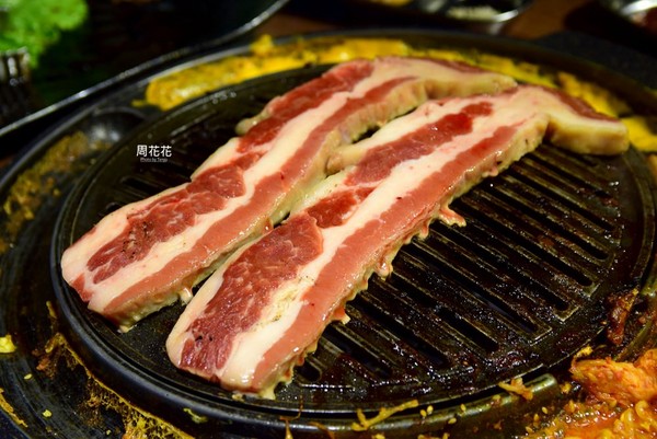 ▲台北新开幕Woosan韩式烤肉店。（图／周花花，甲饱没提供）