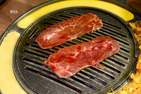 ▲台北新开幕Woosan韩式烤肉店。（图／周花花，甲饱没提供）