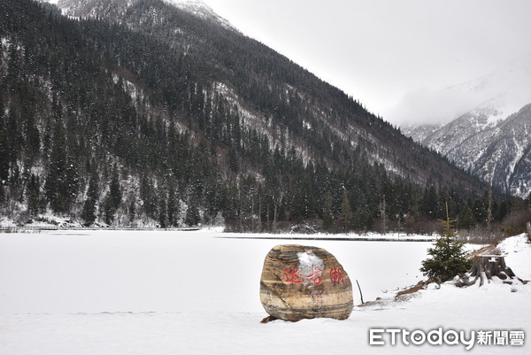四川达古冰山景区。(图/记者黄琬茹摄)