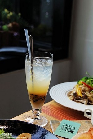 台南 圈子 Brunch.Coffee 台南公园店。（图／爱比妞提供）