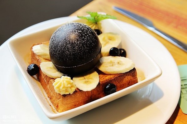 台南 圈子 Brunch.Coffee 台南公园店。（图／爱比妞提供）