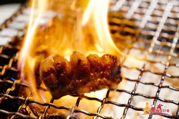 烧肉ショジョ Yakiniku SHOJO 高雄形象概念店。(图/影子提供)