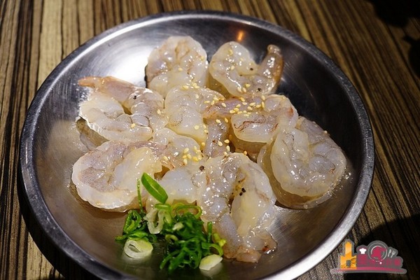 烧肉ショジョ Yakiniku SHOJO 高雄形象概念店。(图/影子提供)