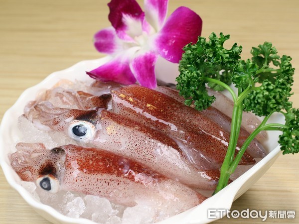 ▲三色堇火锅餐点。(图/记者华少甫摄)