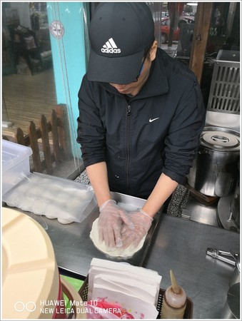 ▲金珠葱油饼(罗东店)。(图/大口提供)