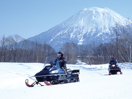 因积雪不足 日本北海道多家滑雪场延迟开放